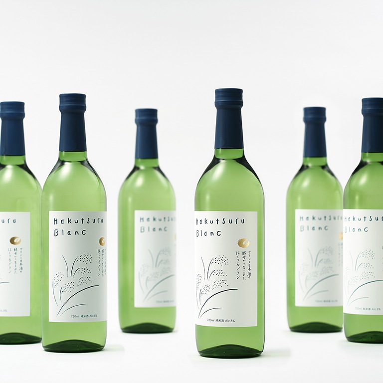 Hakutsuru Blanc | Hakutsuru Blanc | Our Brands | HAKUTSURU SAKE